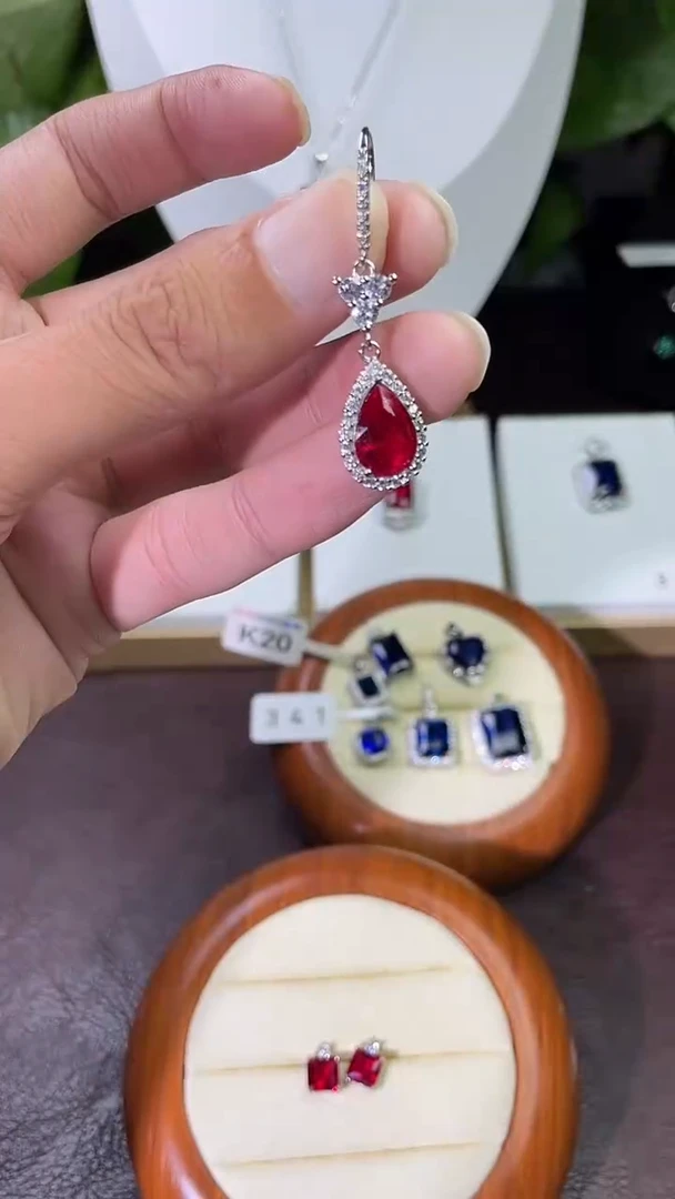 合金合成钻石耳饰红宝耳坠