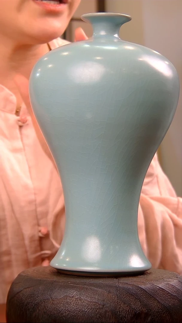 【闪购商品】瓷片542清汝梅瓶...........