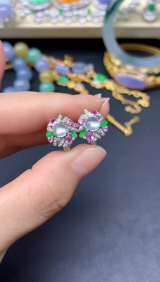 18K金镶嵌翡翠耳饰335-雪姐翡翠天天见