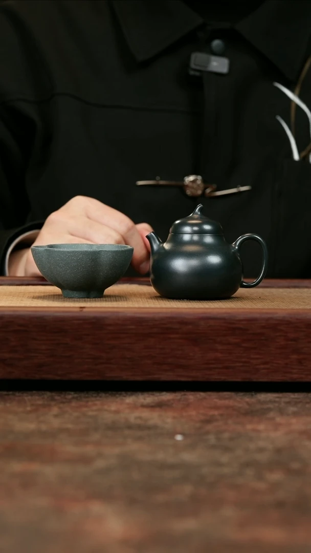 【闪购商品】紫砂茶壶九龄君子兰茄瓜