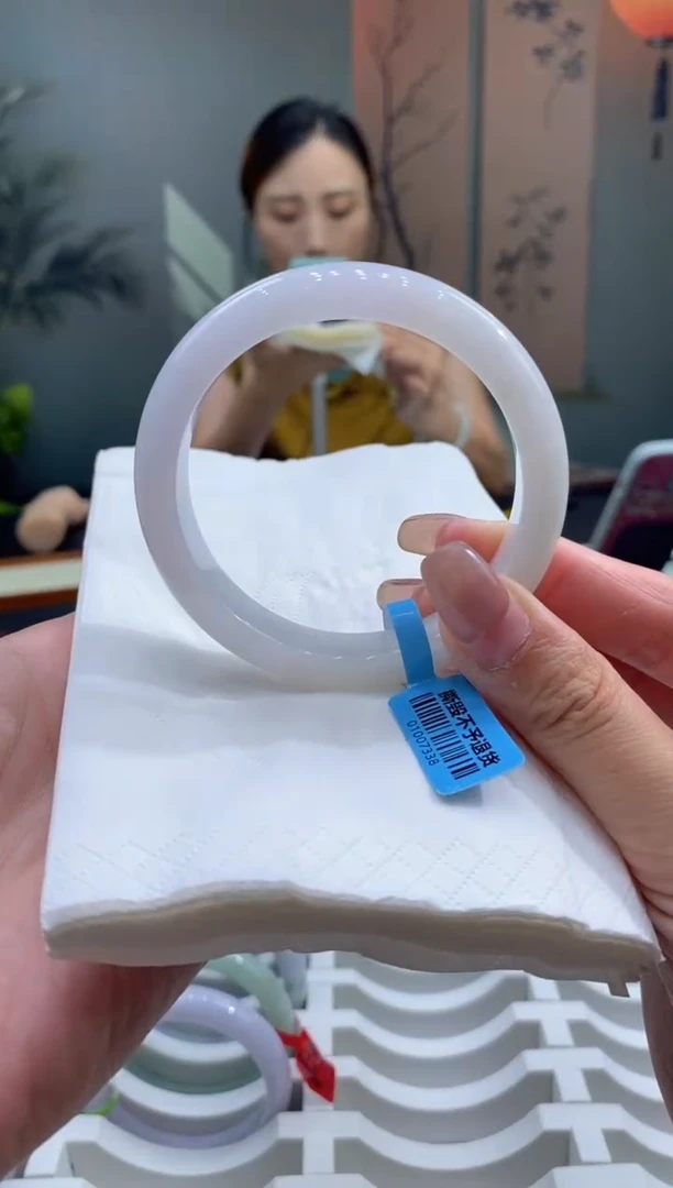 未镶嵌手镯翡翠000039333