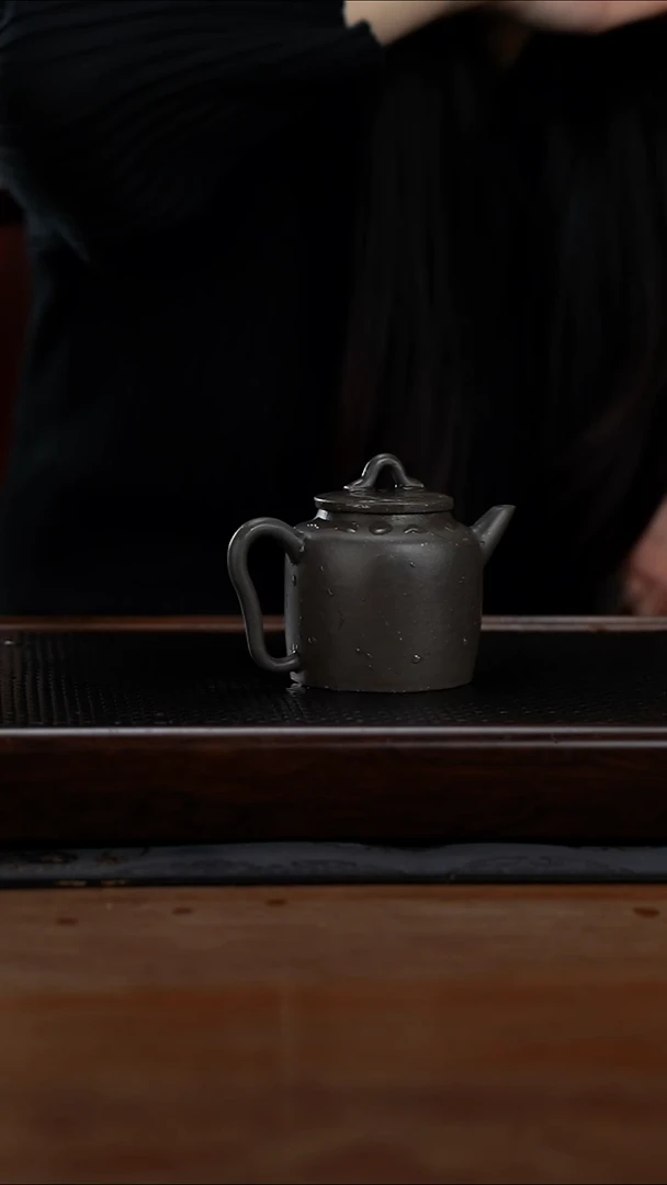 茶壶紫砂160cc黄龙山原矿段泥汲直15