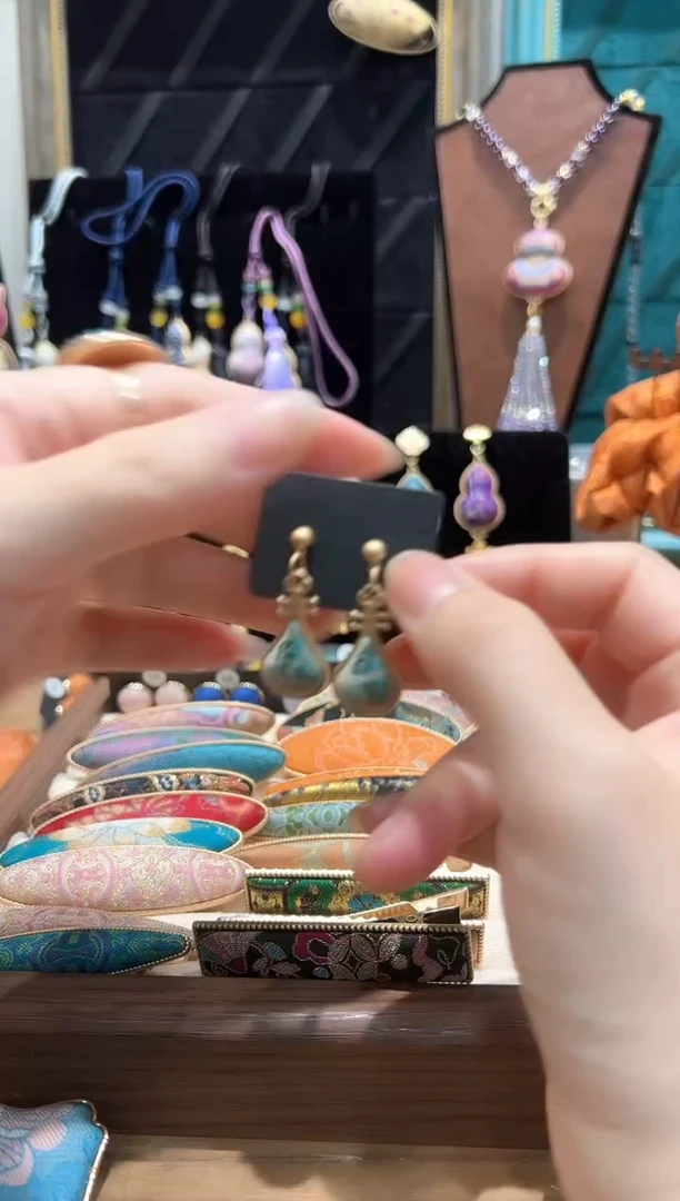 【闪购商品】【孤品车3.16】孤品耳坠一对E