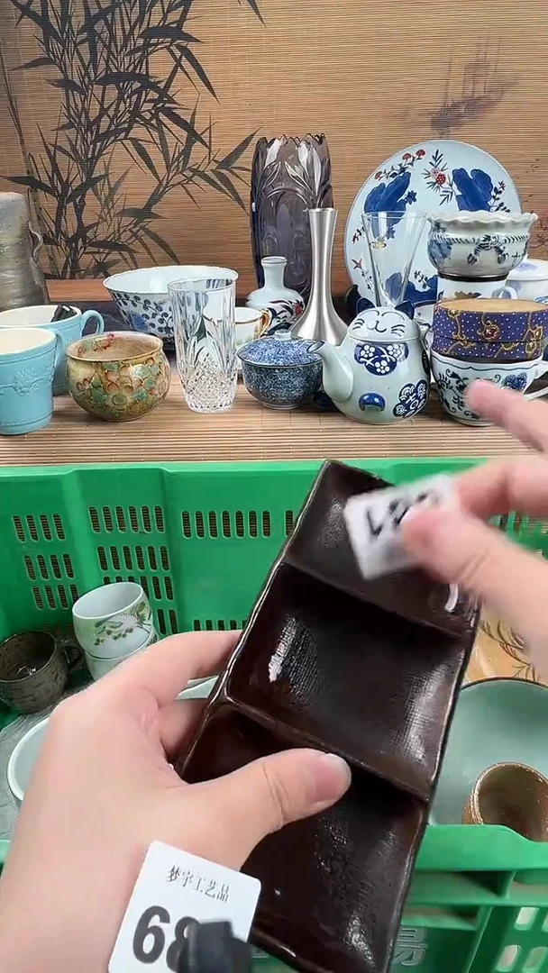 瓷片J****圆瓷片           681