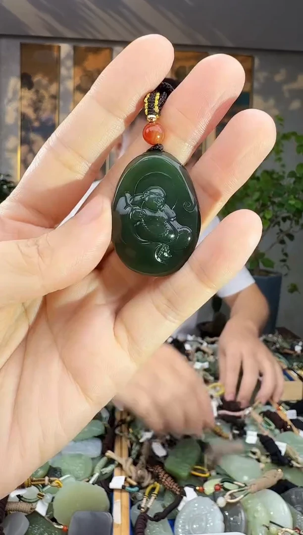 未镶嵌和田玉挂件拍一发一