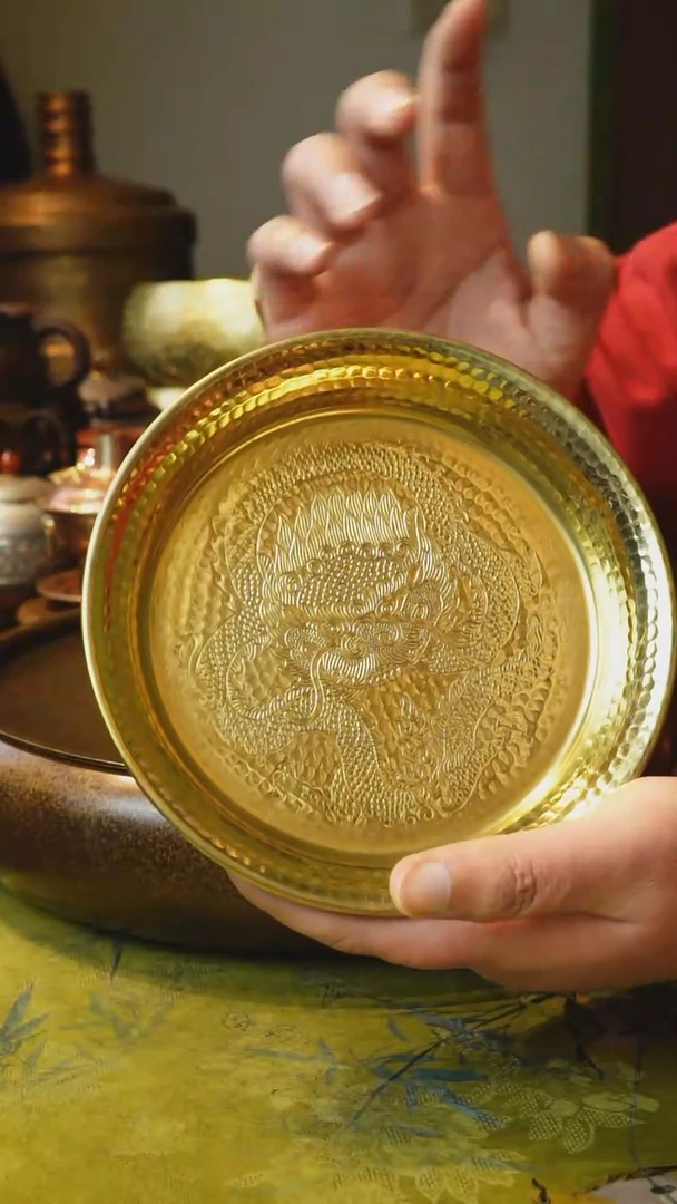 双层铜板团龙纹茶盘