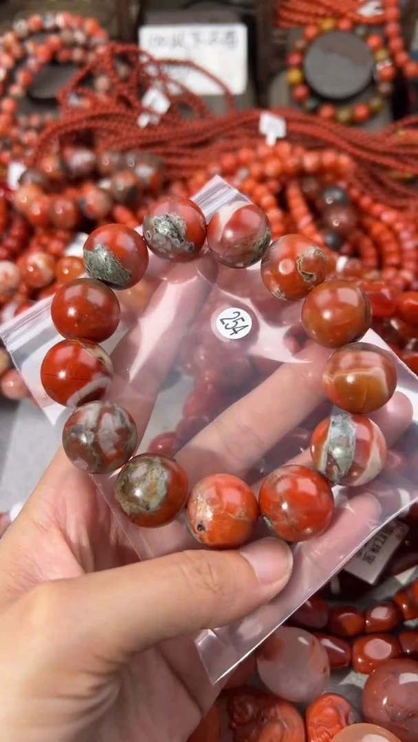 南红玛瑙手串未镶嵌18+