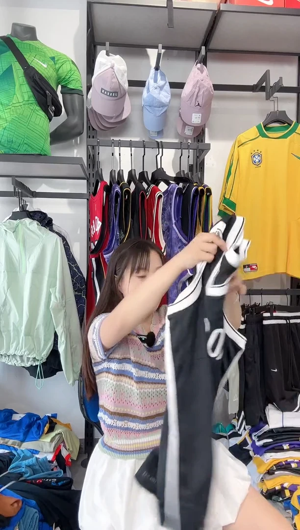 1399编码 耐克卫衣服饰过款为准 尺码