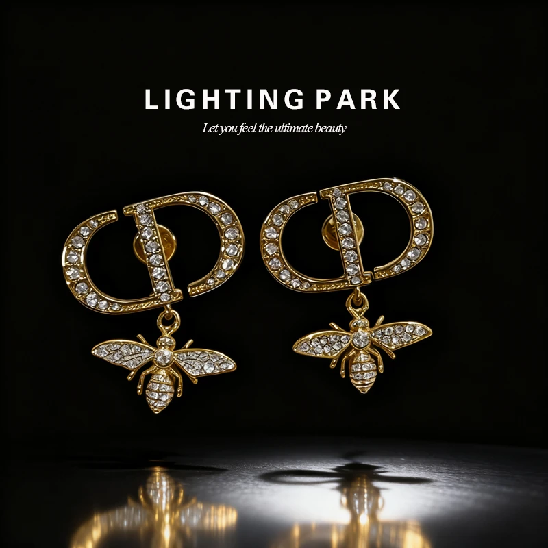 黄铜合成锆石耳饰 【小众轻奢】用心在做耳饰 镶钻蜜蜂耳饰2026