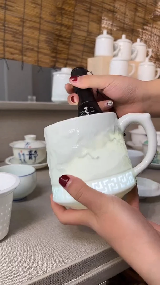 景德镇高温瓷马到成功办公杯