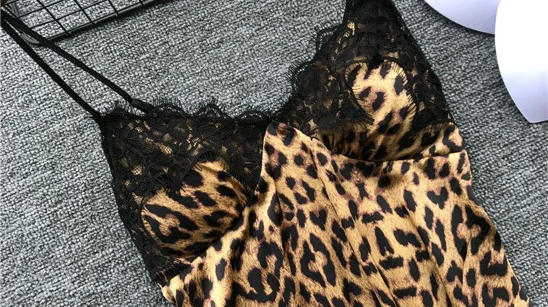 带胸垫牛奶波点蕾丝吊带夏季女士冰丝睡衣套装纯欲风家居服