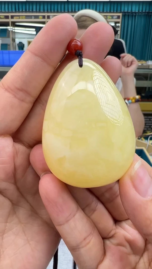 未镶嵌颈饰琥珀59秒拍号 假一罚三