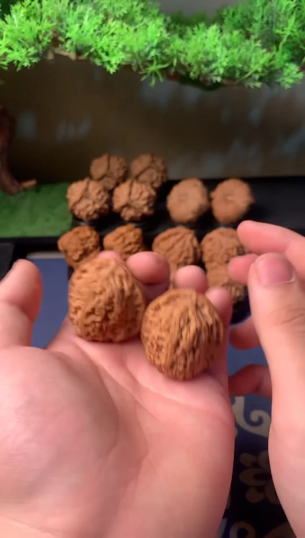 【闪购商品】文玩核桃吊坠37南疆石