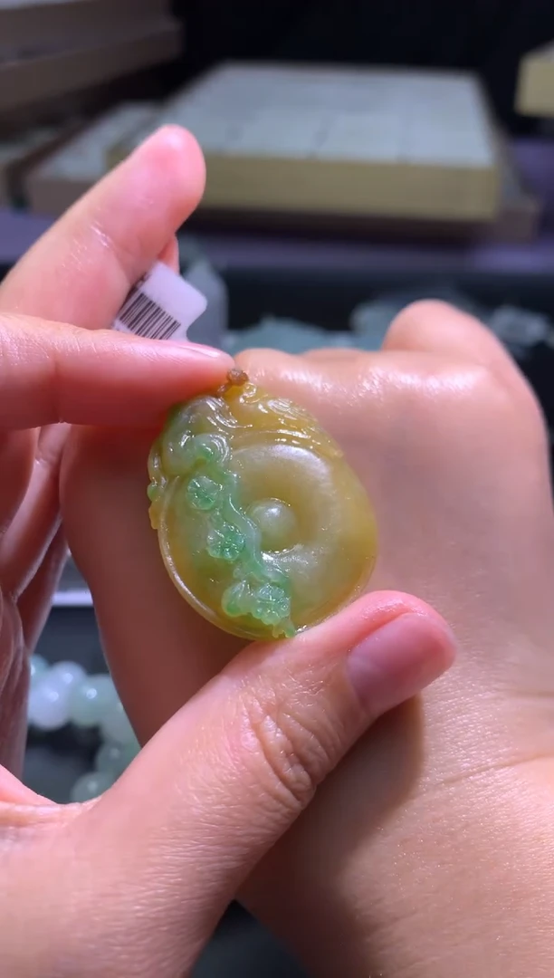【闪购商品】定制翡翠未镶嵌毛货