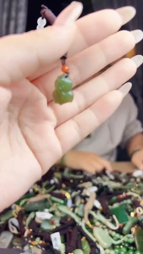 未镶嵌和田玉挂件拍一发一多样性发货