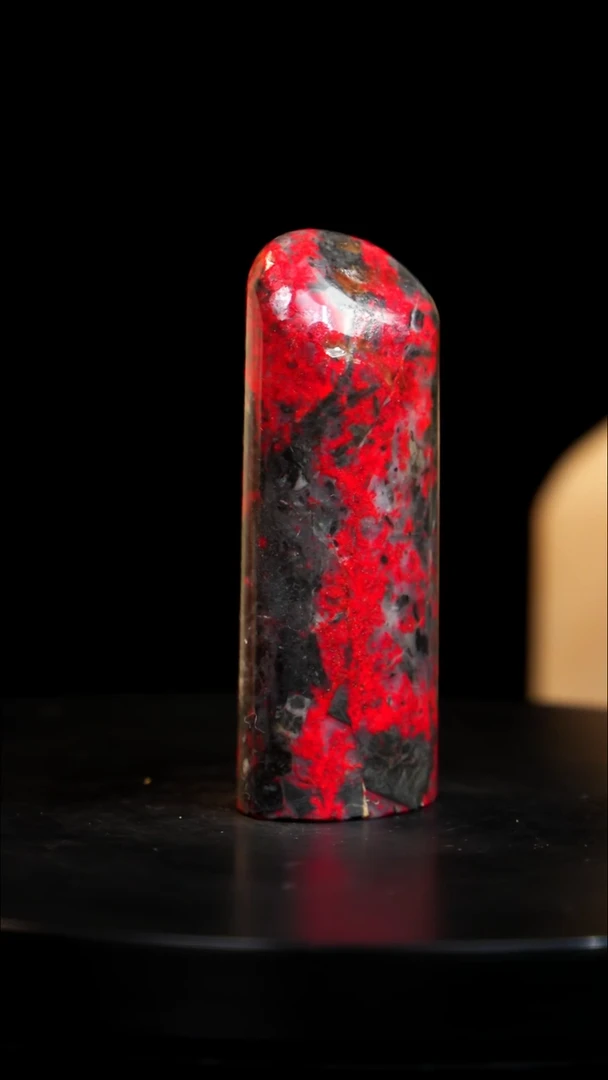 鸡血石小红袍鸡血石旬阳