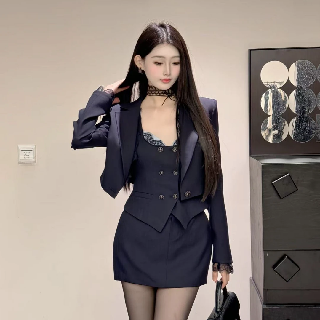 【泉泉专属】2025春季新款显瘦网红高腰短款时尚修身时尚套装2579