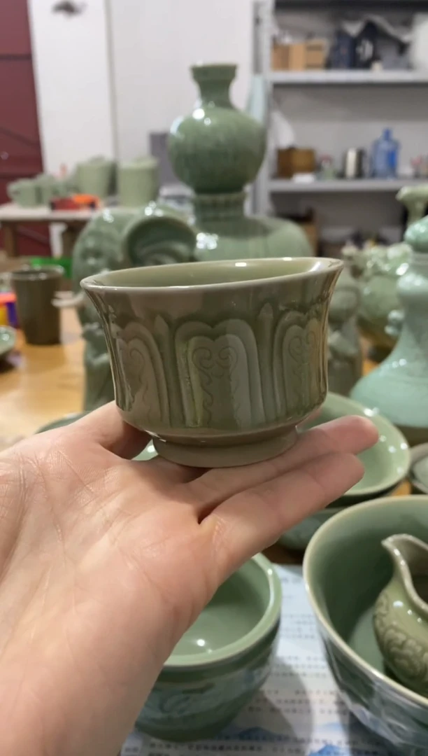 【闪购商品】011832手工刻花主人杯 一只