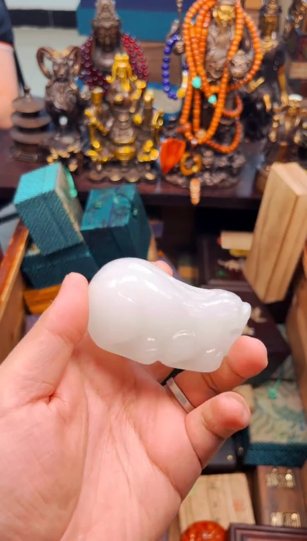 和田玉未镶嵌颈饰安哥精品精选链接B38