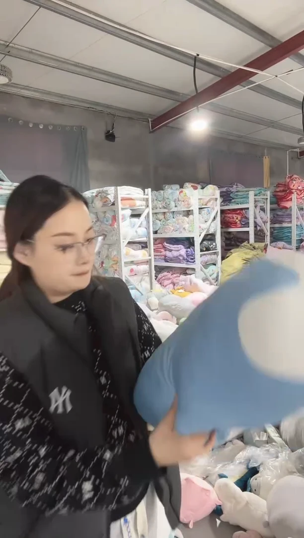 瑕疵 玩偶  冷感企鹅