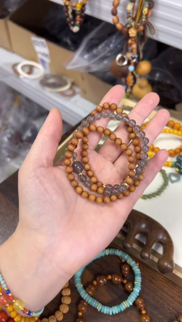 未镶嵌檀香木手串黑肉老檀香木玛瑙款多圈[2902]