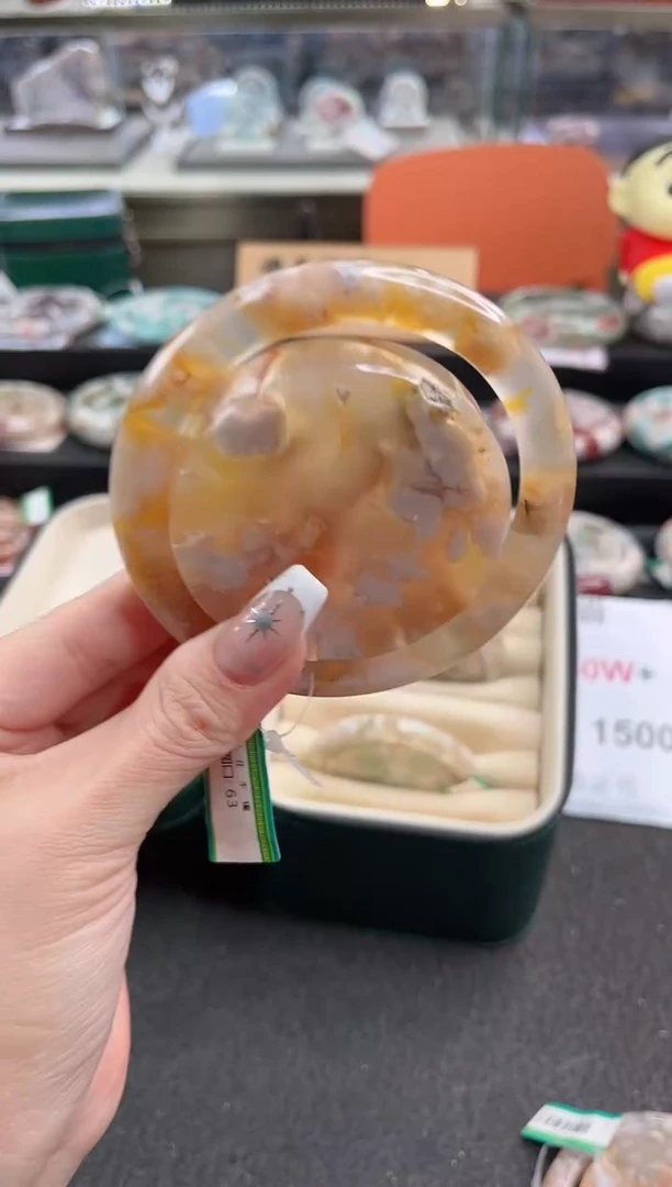 未镶嵌手镯石英质玉尘*丷圈口（赠品镯心）