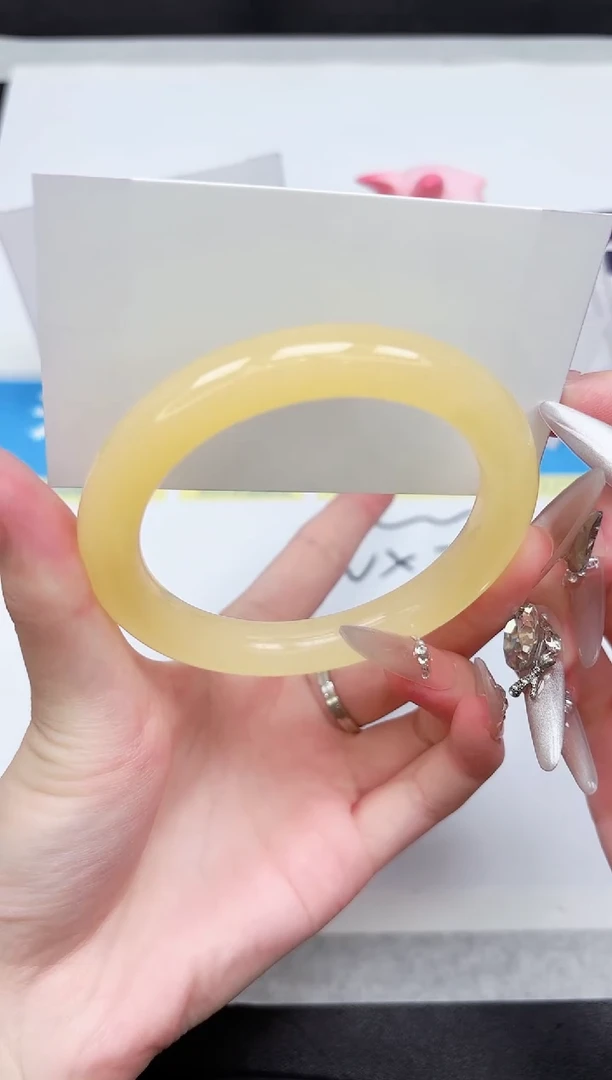 石英质玉手镯未镶嵌334-58