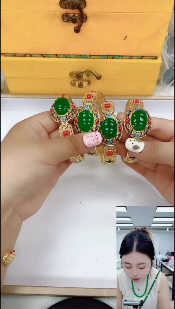 玛瑙/玉髓颈饰合金1547手镯