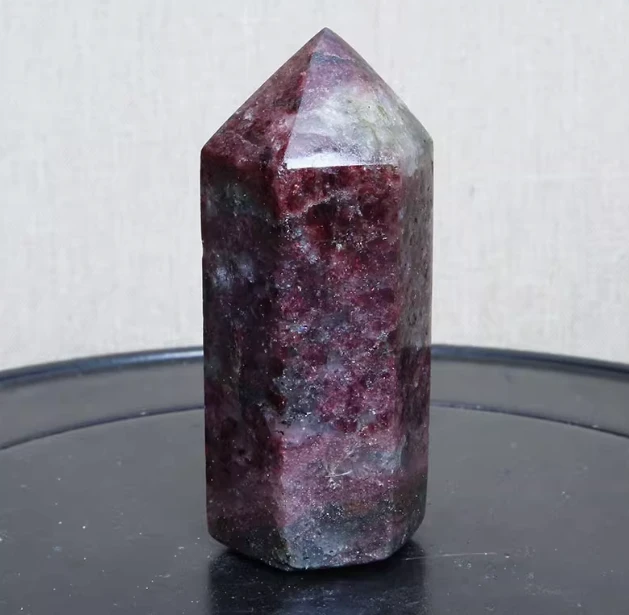 天然石榴石晶柱