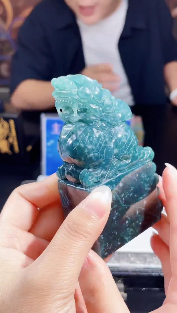 颈饰未镶嵌翡翠翡翠多样性发其一