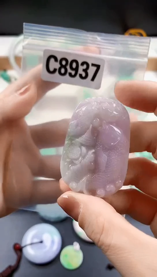 颈饰未镶嵌翡翠天然翡翠吊坠挂件