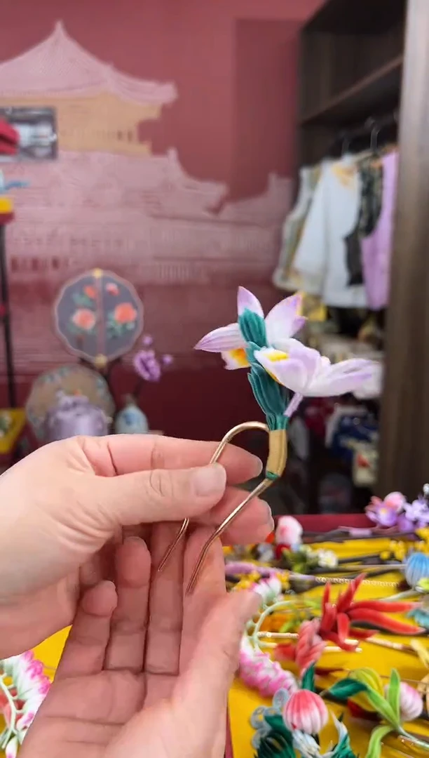 【闪购商品】刺绣非遗绒花（发饰）