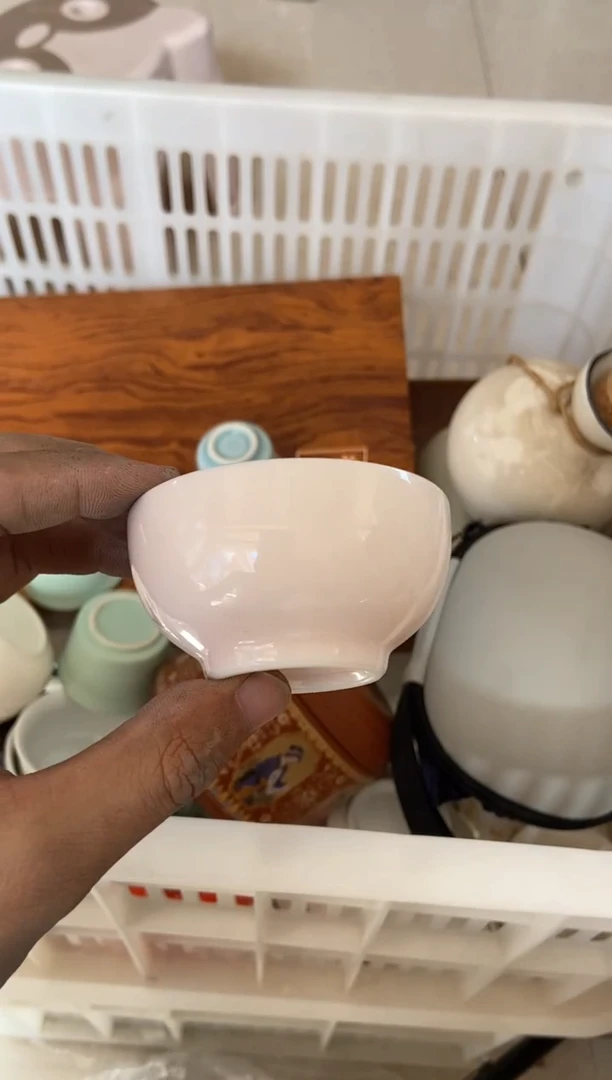 无运费险有瑕疵的摄影的产品有使用过的痕迹有点脏介意勿拍