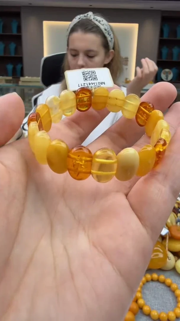 手链琥珀未镶嵌12秒拍号 假一罚三