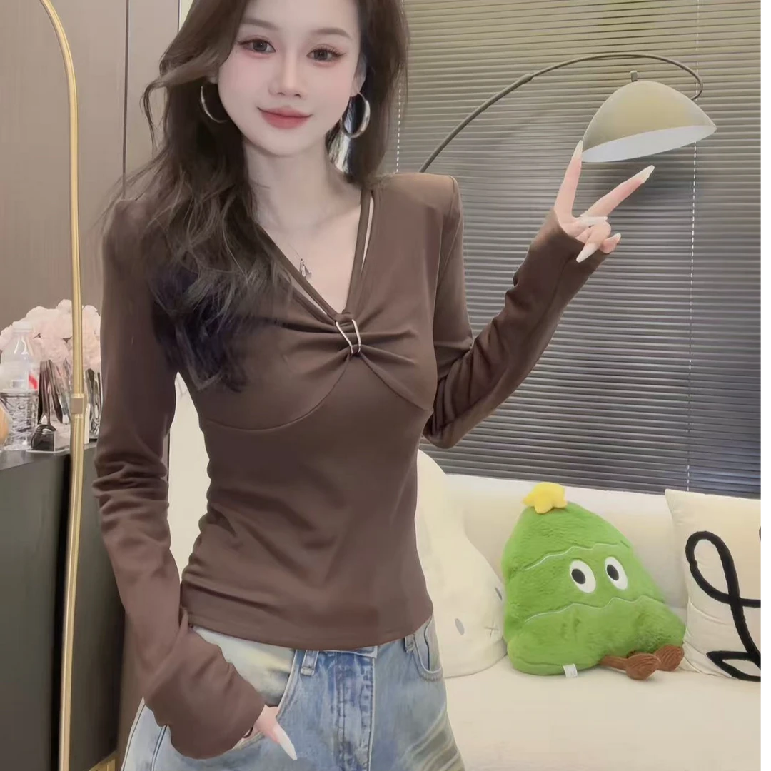 【DXJ家定制】秋冬新款纯欲修身V领T恤女设计感显瘦加绒打底衫上衣