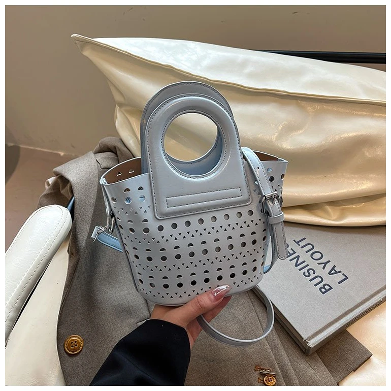 新款时尚百搭潮流女包单肩斜挎包2020蓝色