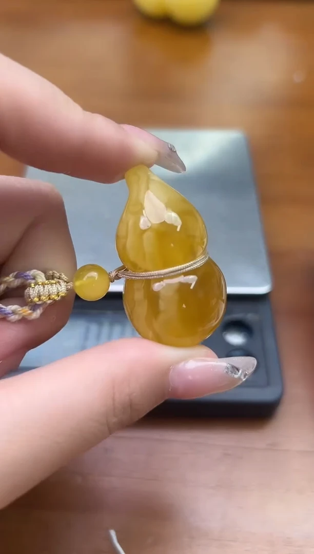 裸石琥珀未镶嵌琥珀蜜蜡吊坠