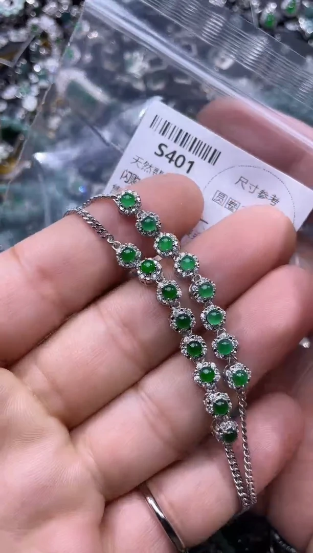 【闪购商品】翡翠颈饰未镶嵌S401手链 多样性发其一