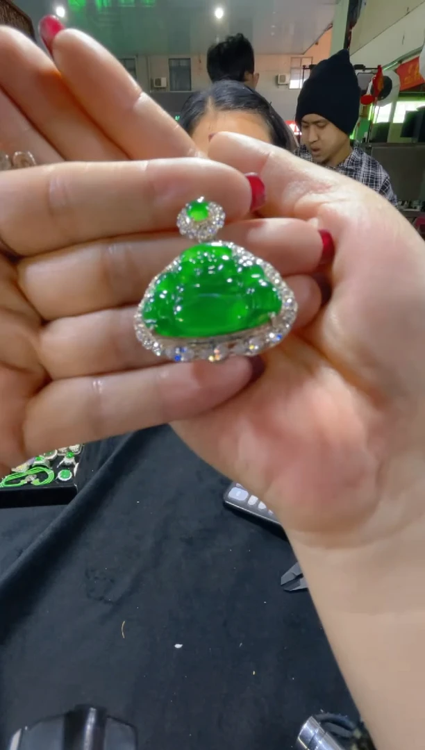 【闪购商品】定制翡翠未镶嵌天然A货翡翠假一罚四（多样性）