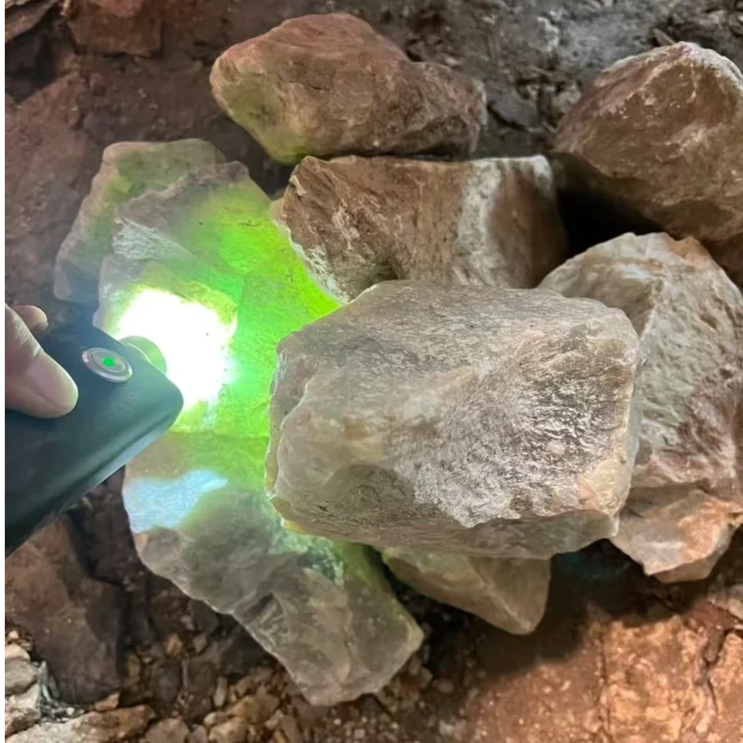 【孙总矿业 抖音发货】纯天然玉石冰透手镯多样性发其一LX