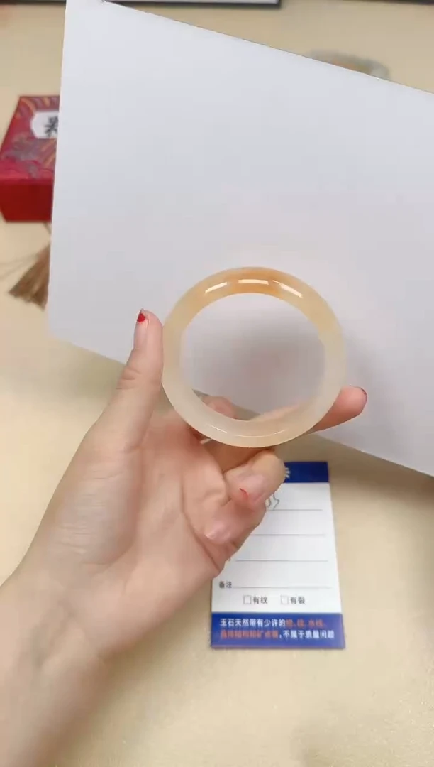 石英质玉手镯未镶嵌133/58