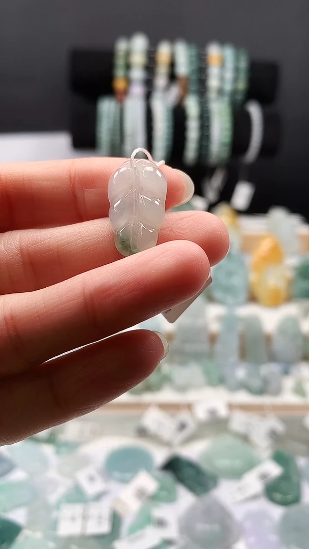 吊坠(不含链)未镶嵌翡翠50叶子