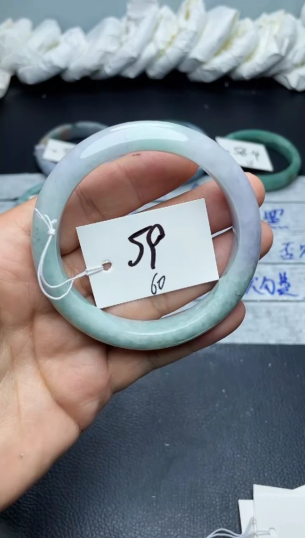 未镶嵌手镯翡翠60