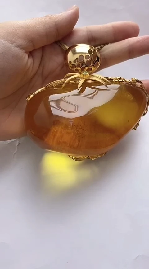 【闪购商品】琥珀裸石银S925镶嵌琥珀吊坠