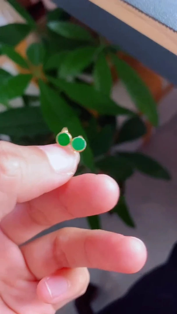 未镶嵌手串翡翠多样性发其一