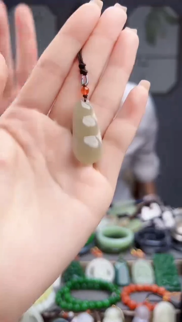 颈饰未镶嵌和田玉多样性发货拍一发一