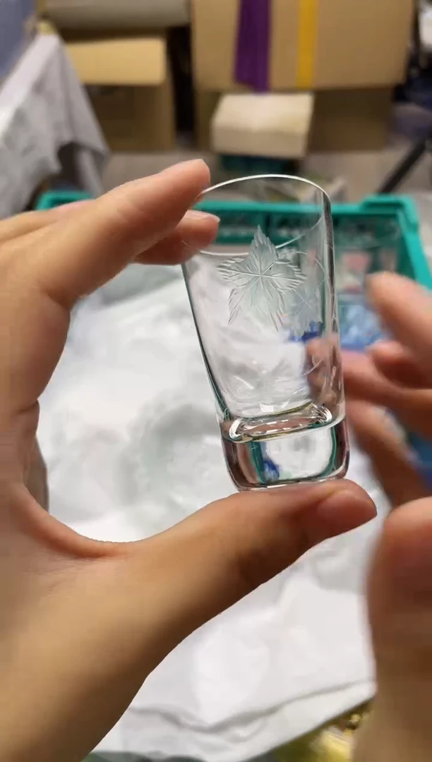 潦****_352精美瓷器感谢选购