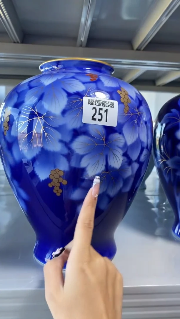 瓷片稳*隆莲瓷器欢迎大家