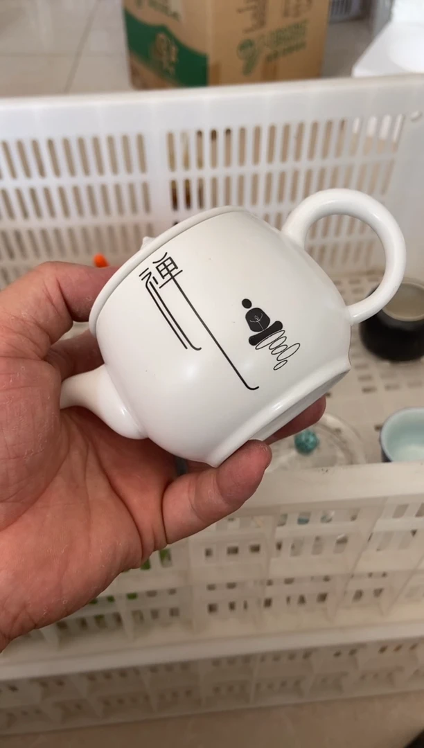 无运费险有瑕疵的摄影的产品有使用过的痕迹有点脏介意勿拍