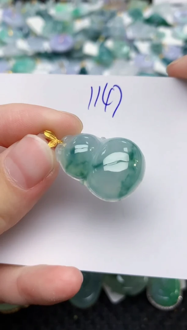 颈饰18K金镶嵌翡翠天然缅甸A货翡翠百元以上9元证书费自理